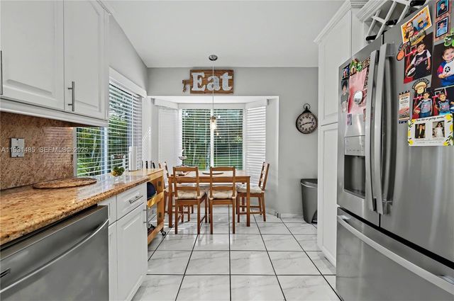 18736 NW 1st St, Pembroke Pines, FL 33029