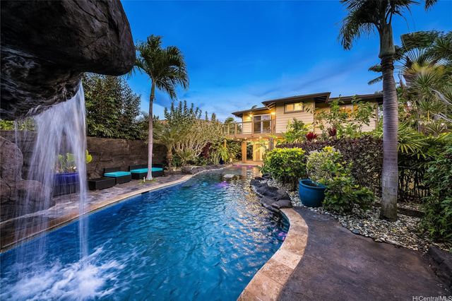 92-1273 Pueonani Street, Kapolei, HI 96707