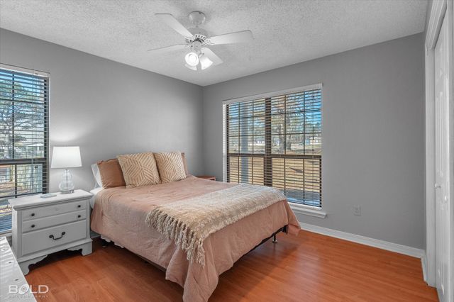 6231 Autumn Wood Circle, Haughton, LA 71037