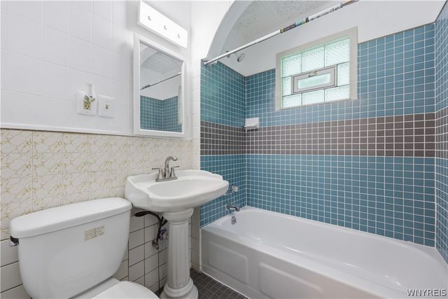 141 Hagen Street, Buffalo, NY 14211