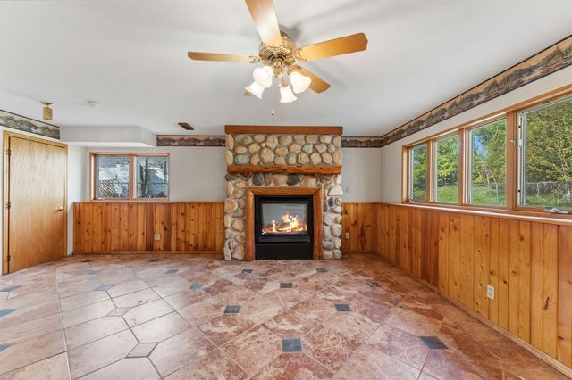8568 Chanhassen Hills Drive S, Chanhassen, MN 55317