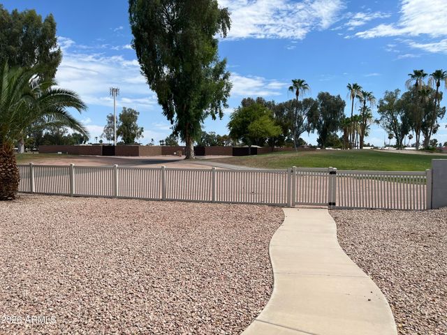 9334 E Sun Lakes Boulevard N, Sun Lakes, AZ 85248