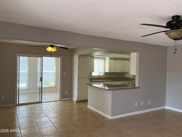 9334 E Sun Lakes Boulevard N, Sun Lakes, AZ 85248