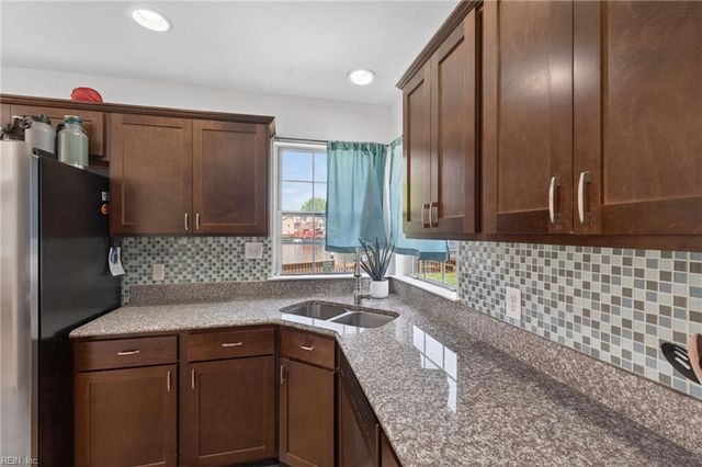5500 Fountain CT, Virginia Beach, VA 23462