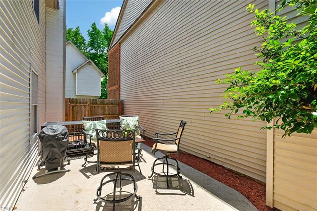 5500 Fountain CT, Virginia Beach, VA 23462