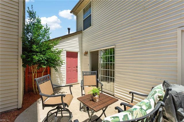 5500 Fountain CT, Virginia Beach, VA 23462