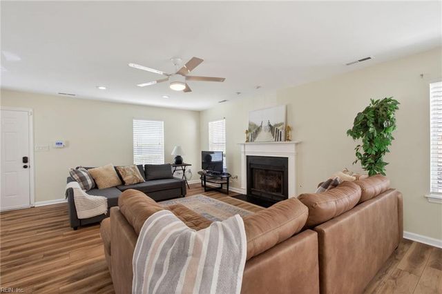 5500 Fountain CT, Virginia Beach, VA 23462