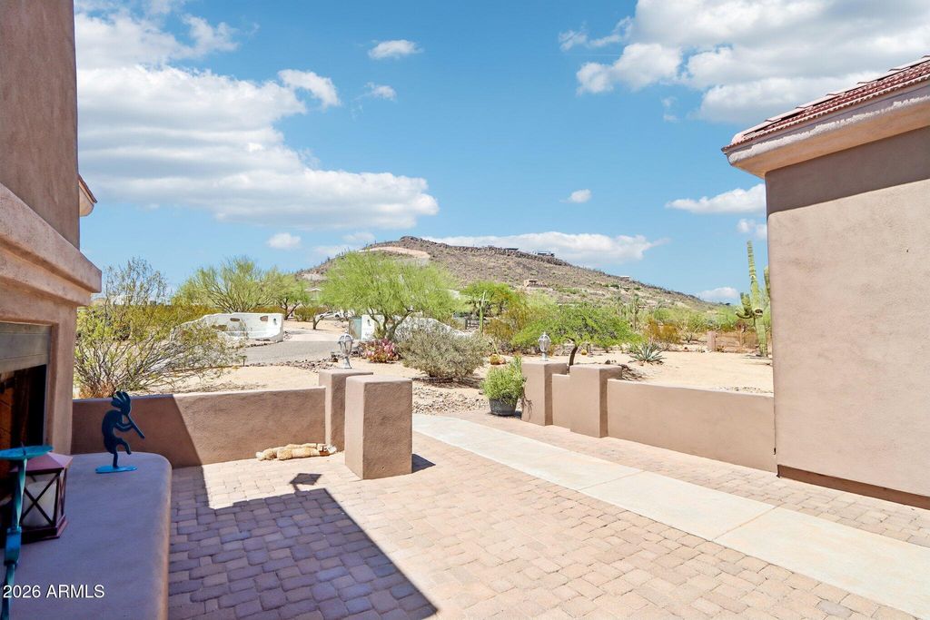 3019 W CARRIAGE Drive, Phoenix, AZ 85086 — photo 5