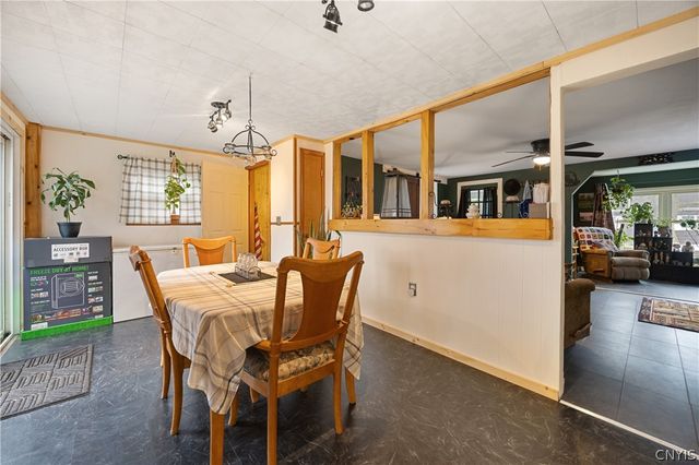 101 Crysler Drive, Manlius, NY 13057