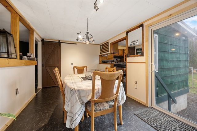 101 Crysler Drive, Manlius, NY 13057