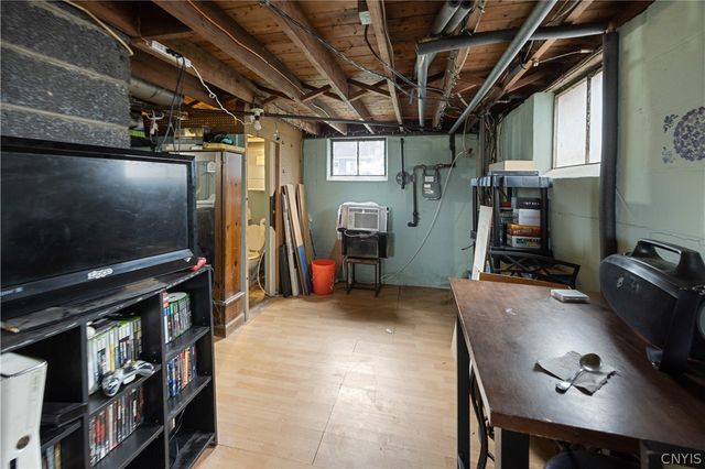 101 Crysler Drive, Manlius, NY 13057