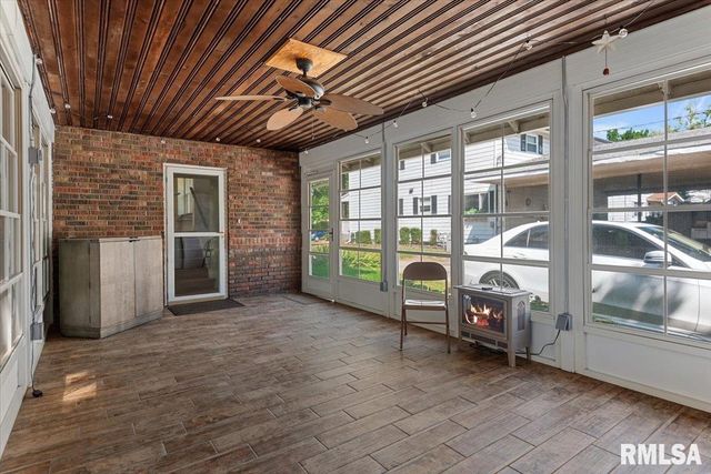 1326 S PARK Avenue, Springfield, IL 62704