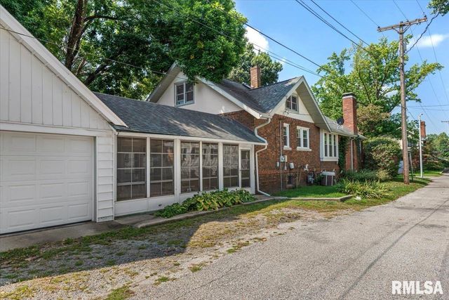1326 S PARK Avenue, Springfield, IL 62704