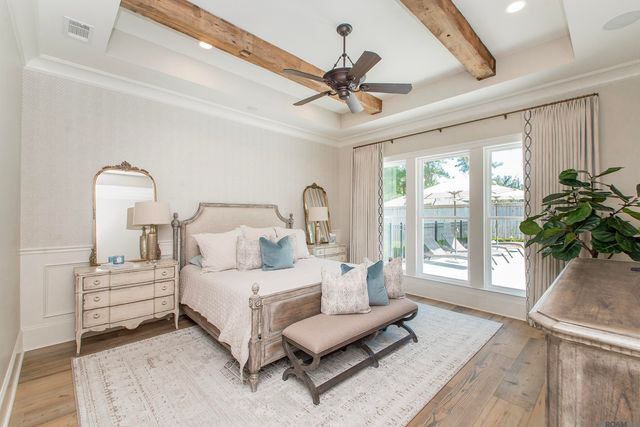 9984 Forrest Delatte Rd, Denham Springs, LA 70726