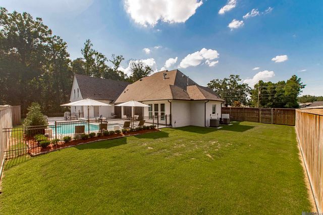 9984 Forrest Delatte Rd, Denham Springs, LA 70726