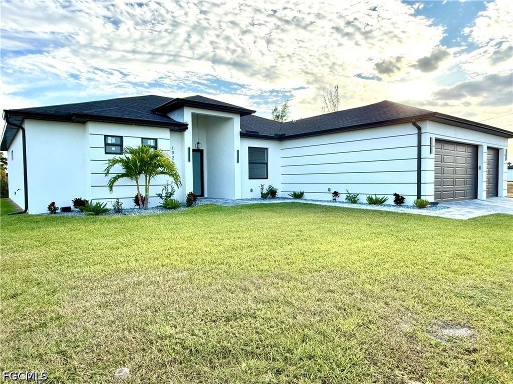 2006 NW 21st ST, Cape Coral, FL 33993