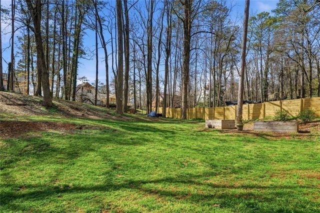 1562 Hillhaven Drive, Marietta, GA 30062