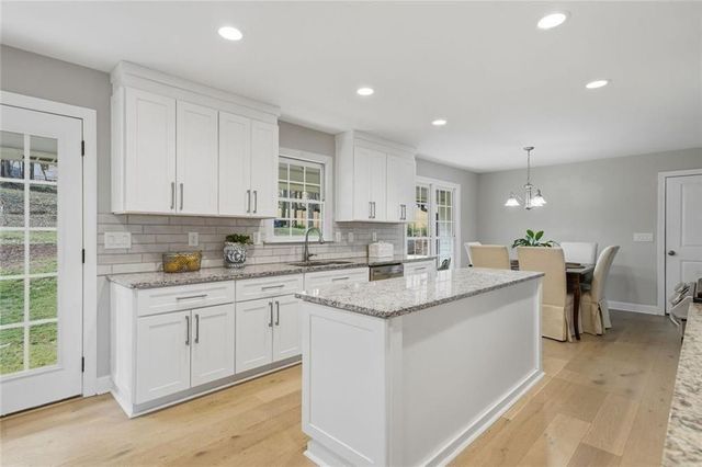 1562 Hillhaven Drive, Marietta, GA 30062