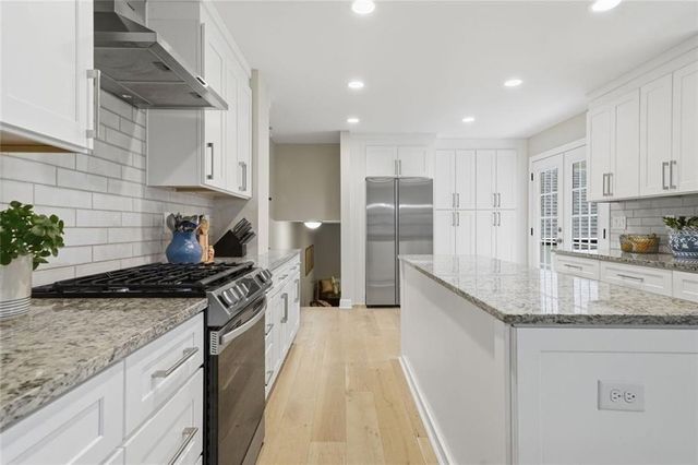 1562 Hillhaven Drive, Marietta, GA 30062