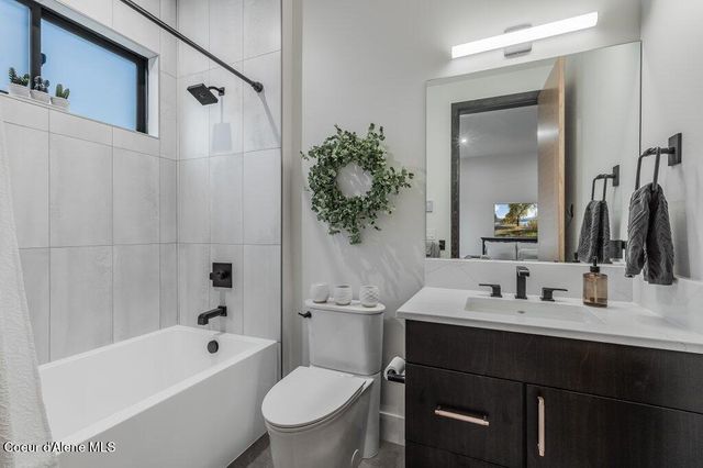 2947 W Lumber Ln, Coeur D'alene, ID 83814