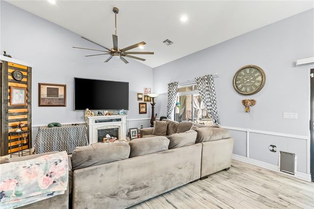 1411 E Seneca Way, Fort Mohave, AZ 86426