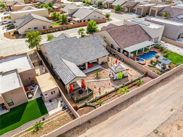 1411 E Seneca Way, Fort Mohave, AZ 86426