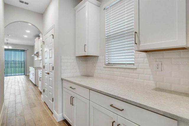 11009 HOLLOW BAY DRIVE, Winter Garden, FL 34787