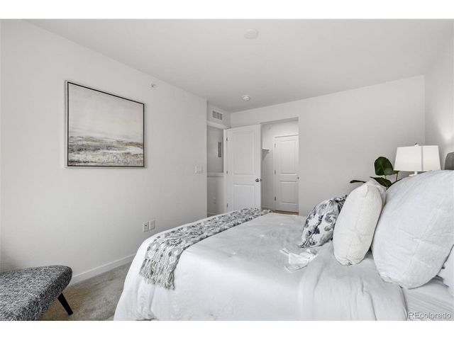 12940 Jasmine St E, Thornton, CO 80602