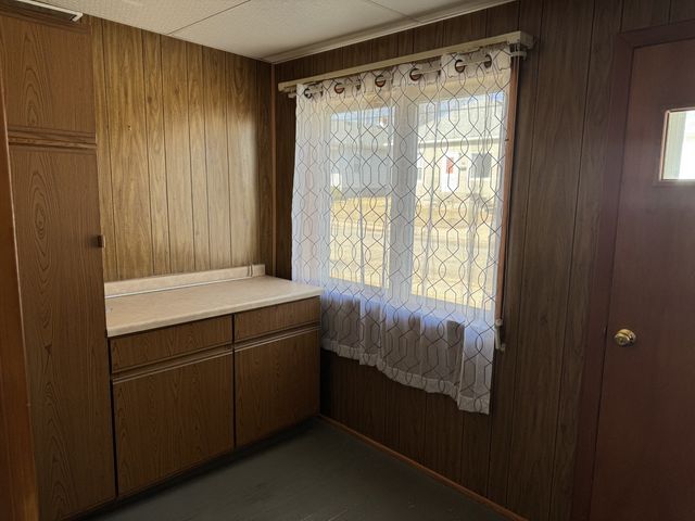 618 10th Street, Peru, IL 61354