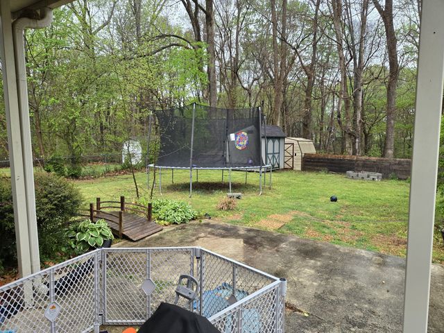 444 Bryan Rd, Clarksville, TN 37043