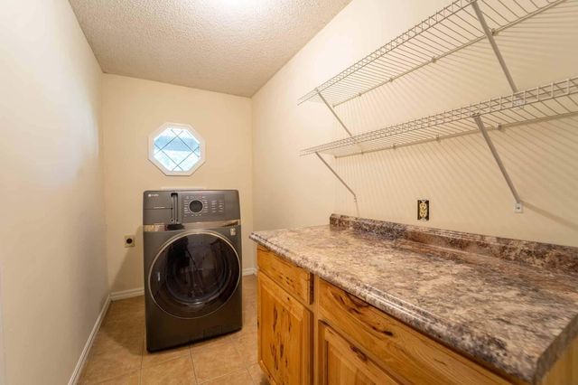5486 S Clay Avenue, Springfield, MO 65810