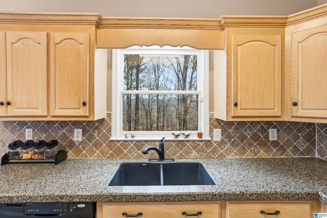 546 KENNEDY ROAD, Gardendale, AL 35071