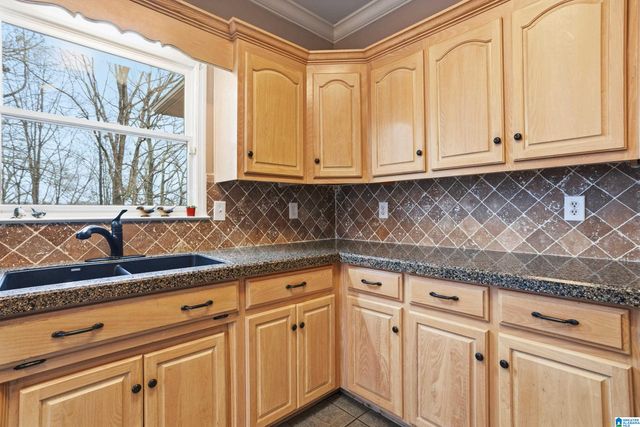 546 KENNEDY ROAD, Gardendale, AL 35071