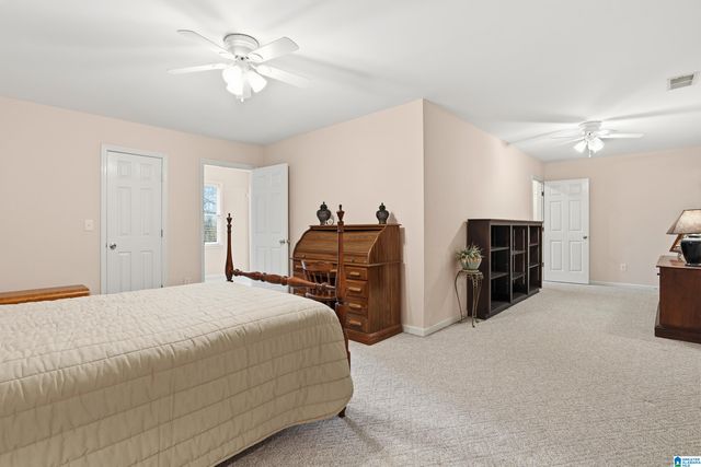 546 KENNEDY ROAD, Gardendale, AL 35071