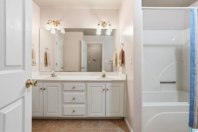 546 KENNEDY ROAD, Gardendale, AL 35071