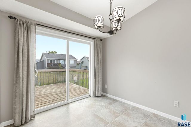 7409 W 50th St Street, Sioux Falls, SD 57106