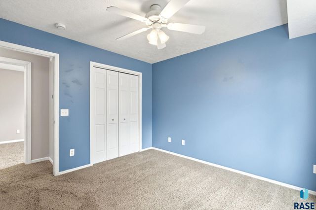 7409 W 50th St Street, Sioux Falls, SD 57106