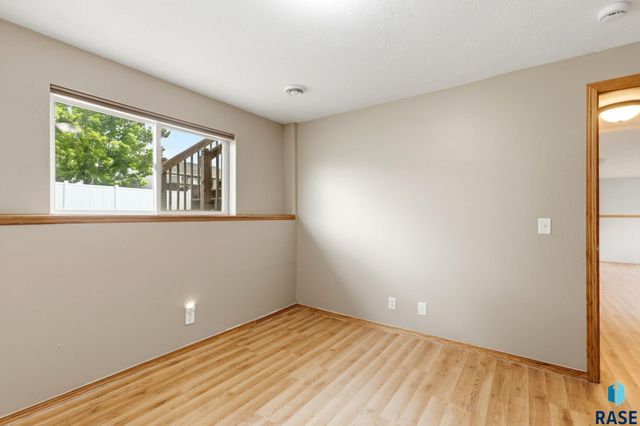 7409 W 50th St Street, Sioux Falls, SD 57106