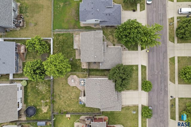 7409 W 50th St Street, Sioux Falls, SD 57106