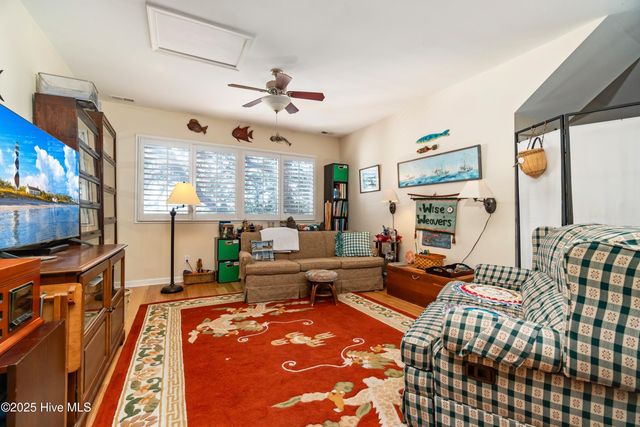 76 Beach Drive, Arapahoe, NC 28510