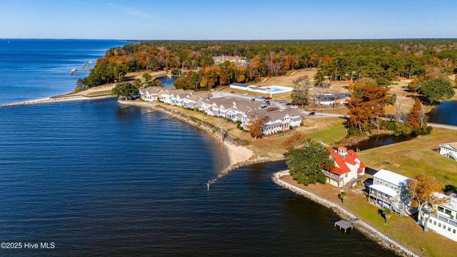 76 Beach Drive, Arapahoe, NC 28510