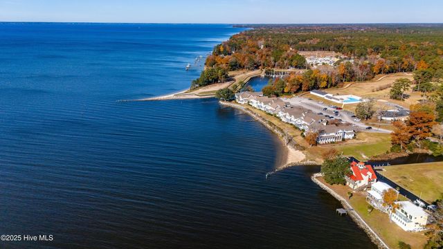 76 Beach Drive, Arapahoe, NC 28510