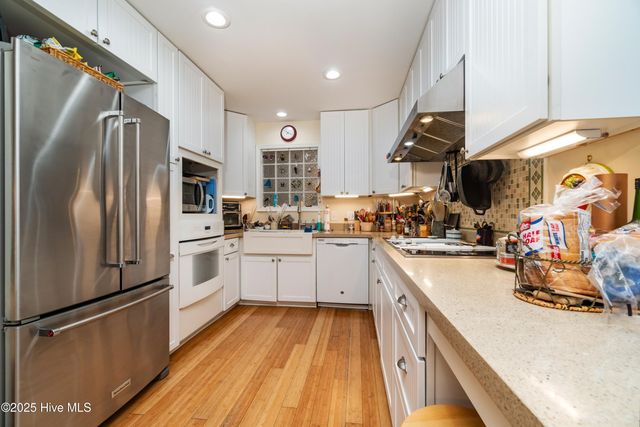 76 Beach Drive, Arapahoe, NC 28510