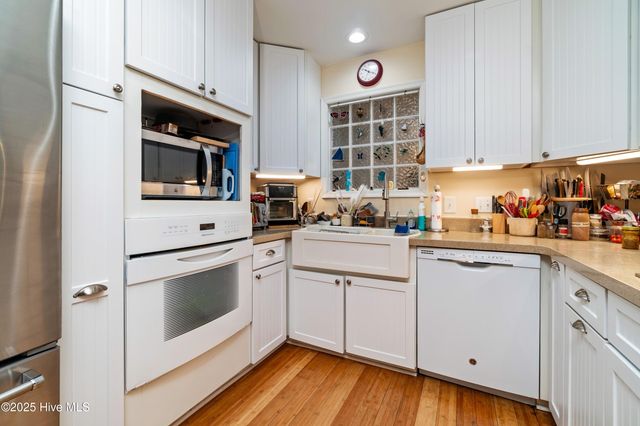 76 Beach Drive, Arapahoe, NC 28510