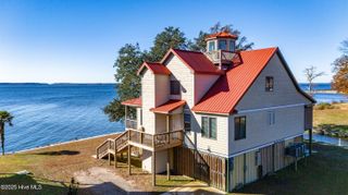 76 Beach Drive, Arapahoe, NC 28510