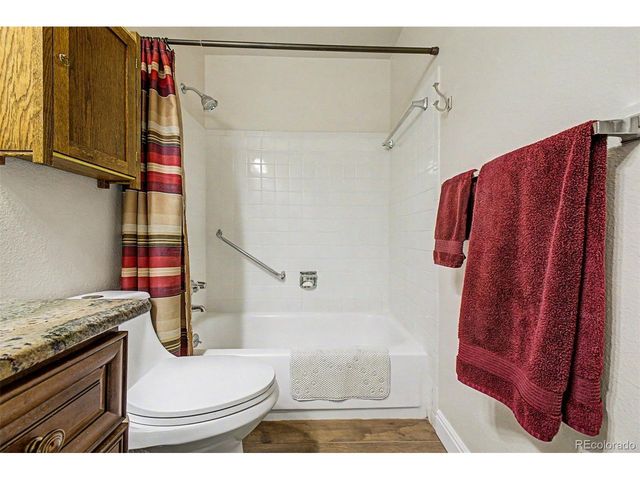 9972 Appletree Pl, Thornton, CO 80260