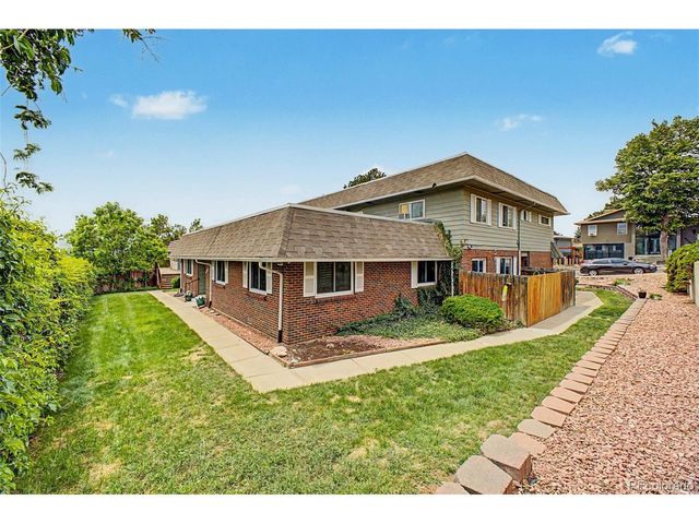 9972 Appletree Pl, Thornton, CO 80260