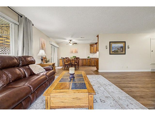 9972 Appletree Pl, Thornton, CO 80260