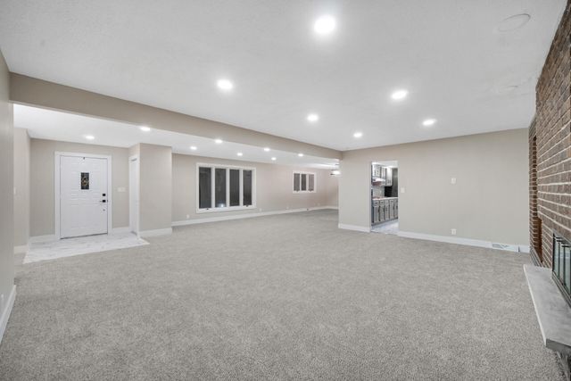 5611 W Vintage Hills Trail, La Porte, IN 46350