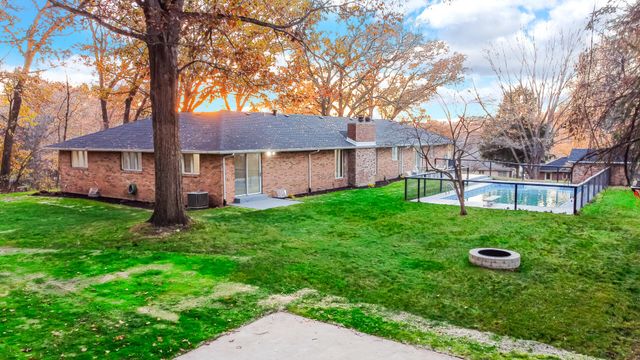 5611 W Vintage Hills Trail, La Porte, IN 46350